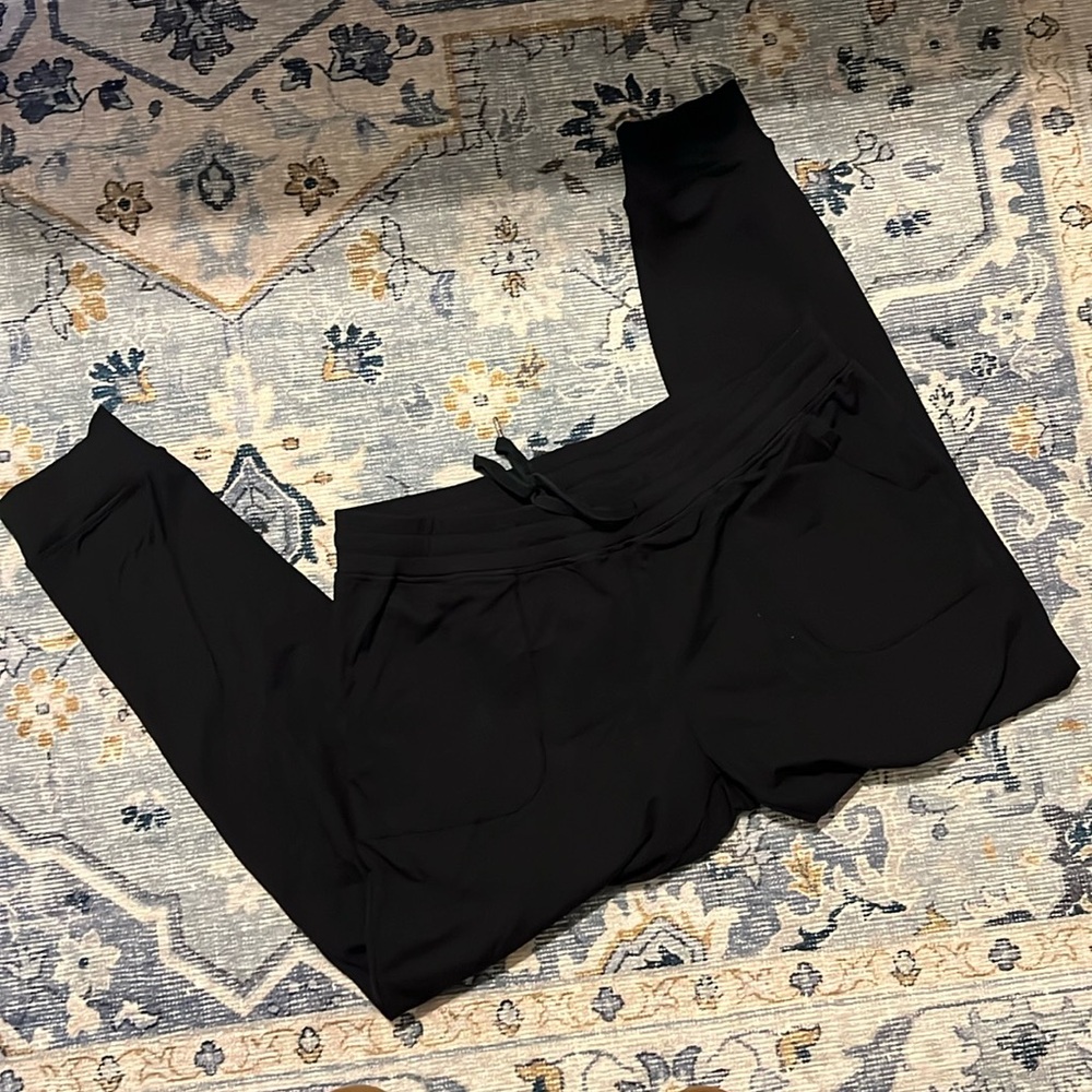ZYIA Active Black Unwind Jogger